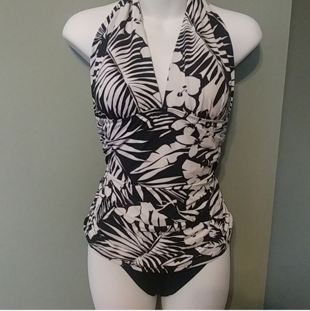 Lauren Ralph Lauren one piece navy blue and white